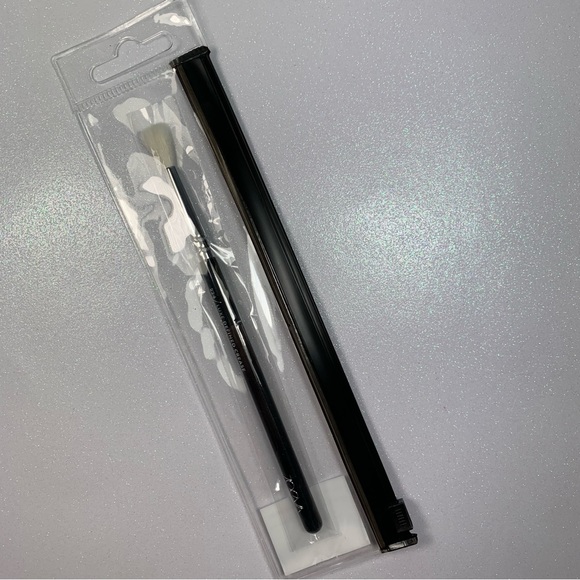 Zoeva 224 Brush - Picture 7 of 9